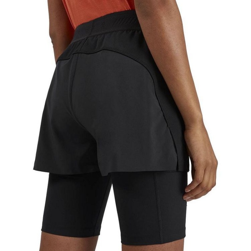On Cloud Active Naisten Shortsit Mustat | FI_ON8953